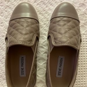 Girls Quilted Slip On Sneakers